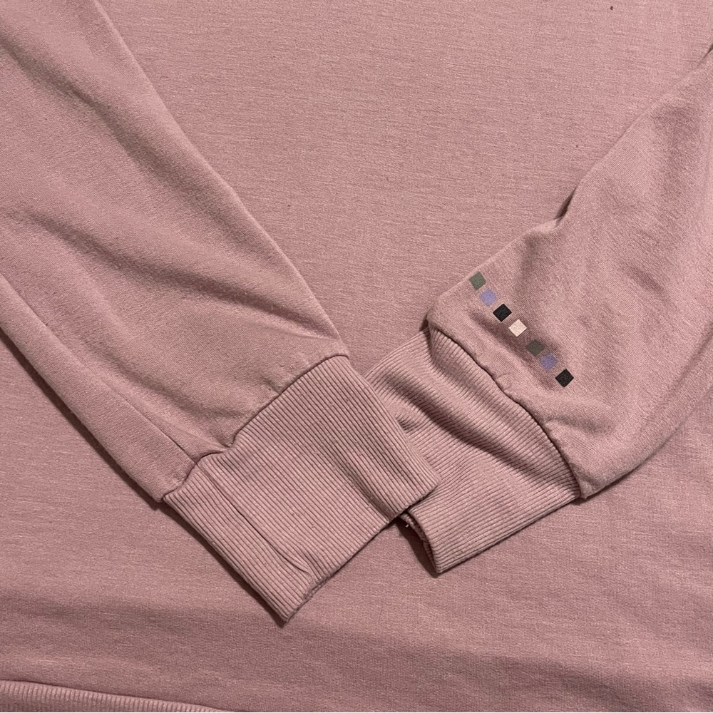 Peloton Show Up and Shine Side Slit Pullover Sweatshirt Size Large - Picture 11 of 12